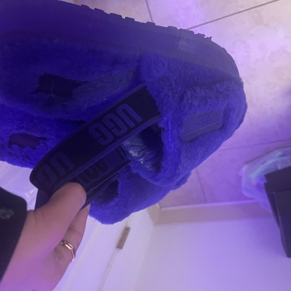 Purple uggs size 5